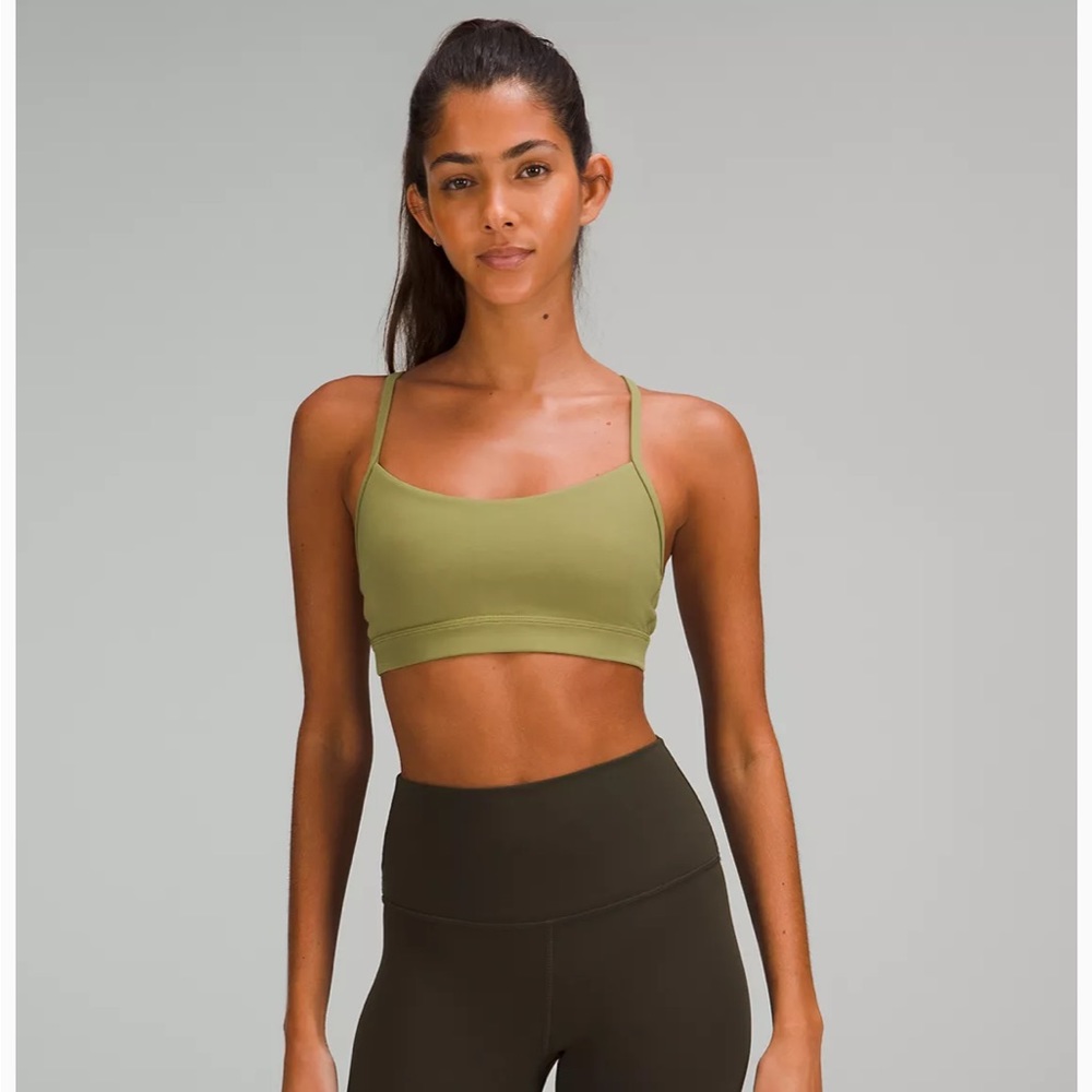 Sz 4 Flow bra NWT